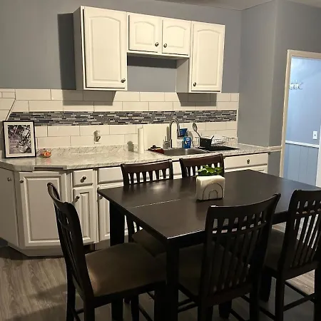 Cozy 3bd 1ba Free Parking * סקופיה